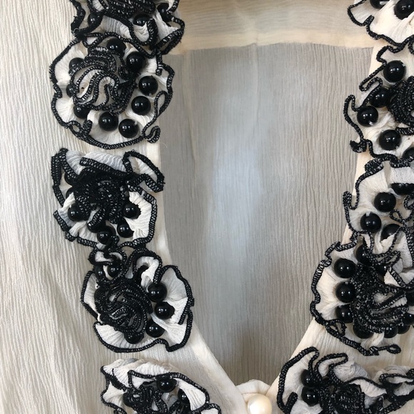 Stunning brand new blouse Bebe - Picture 4 of 5